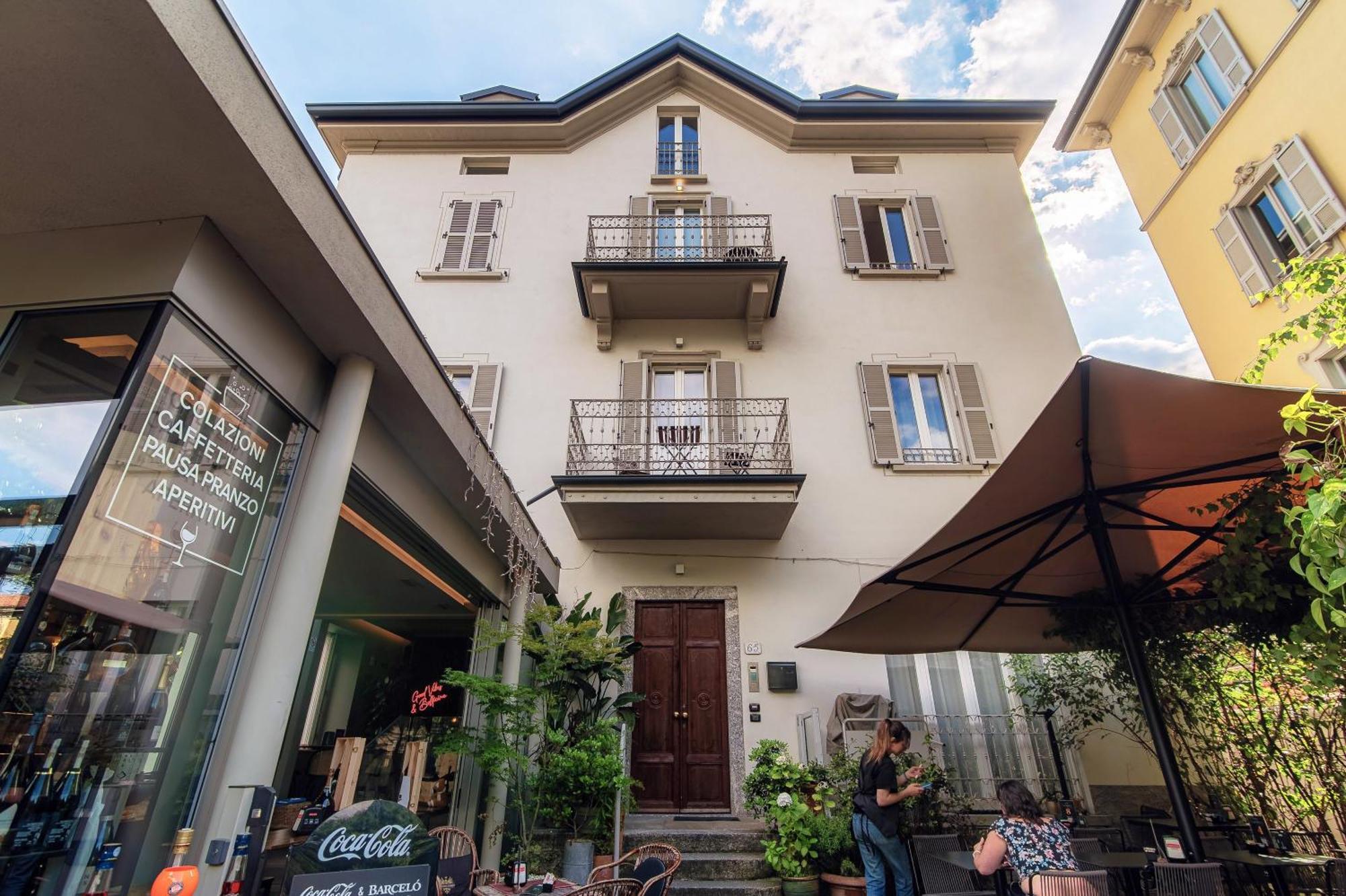 Green Home 65 - The House Of Travelers Como Exterior photo